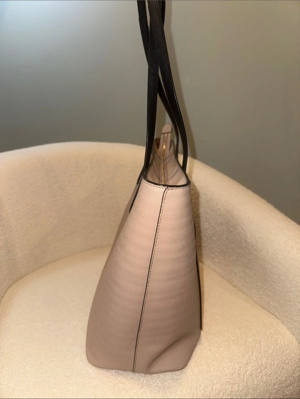 kate spade ♠️ Cream Tote with black Straps